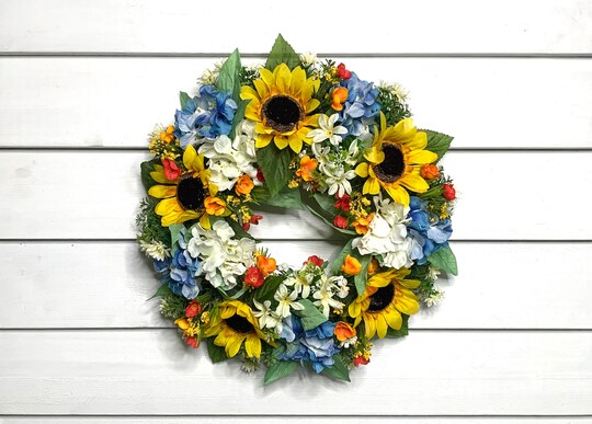 Sunflower Floral Wreath with FloraCraft®